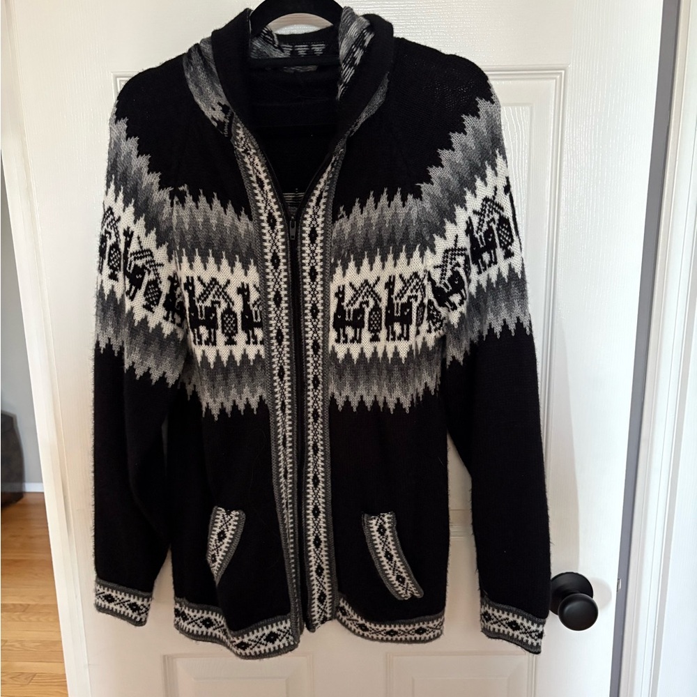 Women's Black and Gray Zip-Up Sweater from Peru - Picture 2 of 4